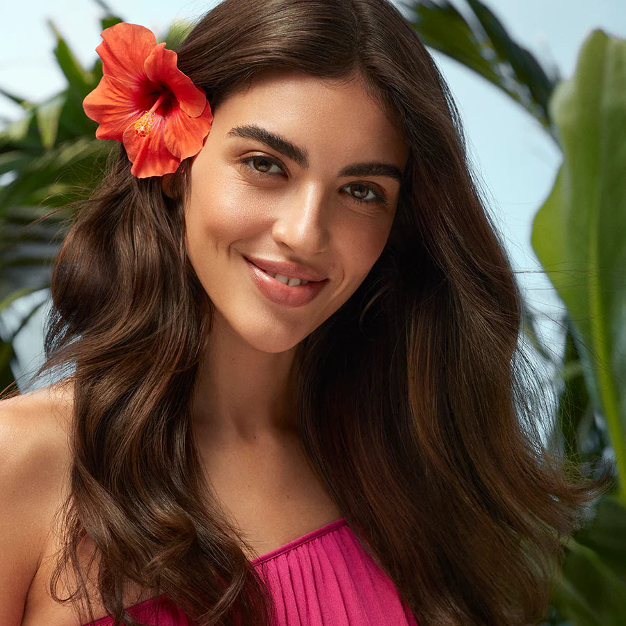 Avon Care Full Volume 2 in 1 Shampoo & Conditioner - Raspberry Exctract & Hibiscus Scent