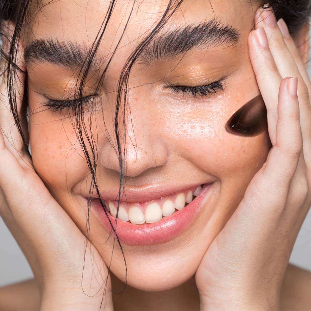Avon Clearskin Pore & Shine Purifying charcoal Jelly Cleanser - 125ml