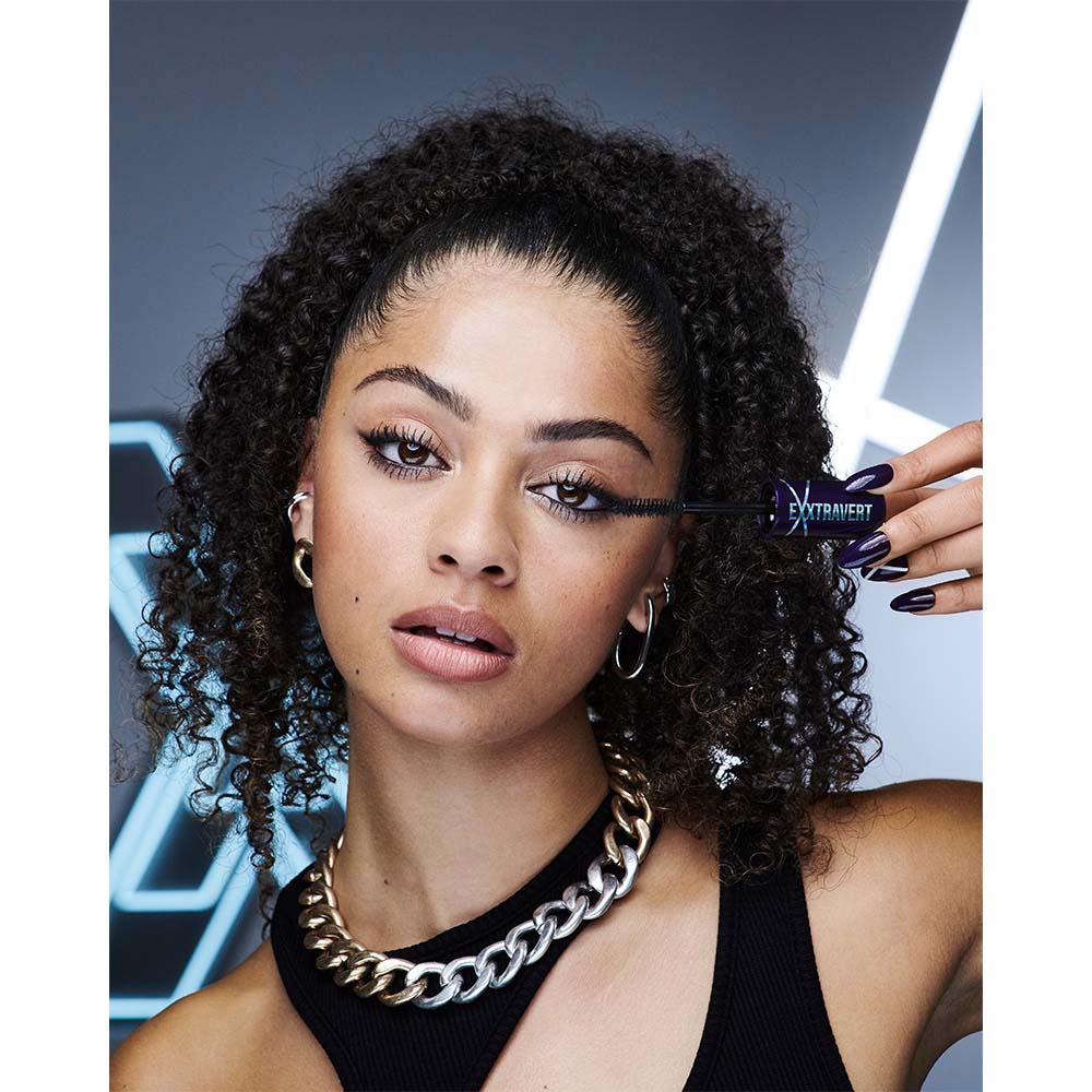 Avon Exxtravert Extreme Volume Mascara