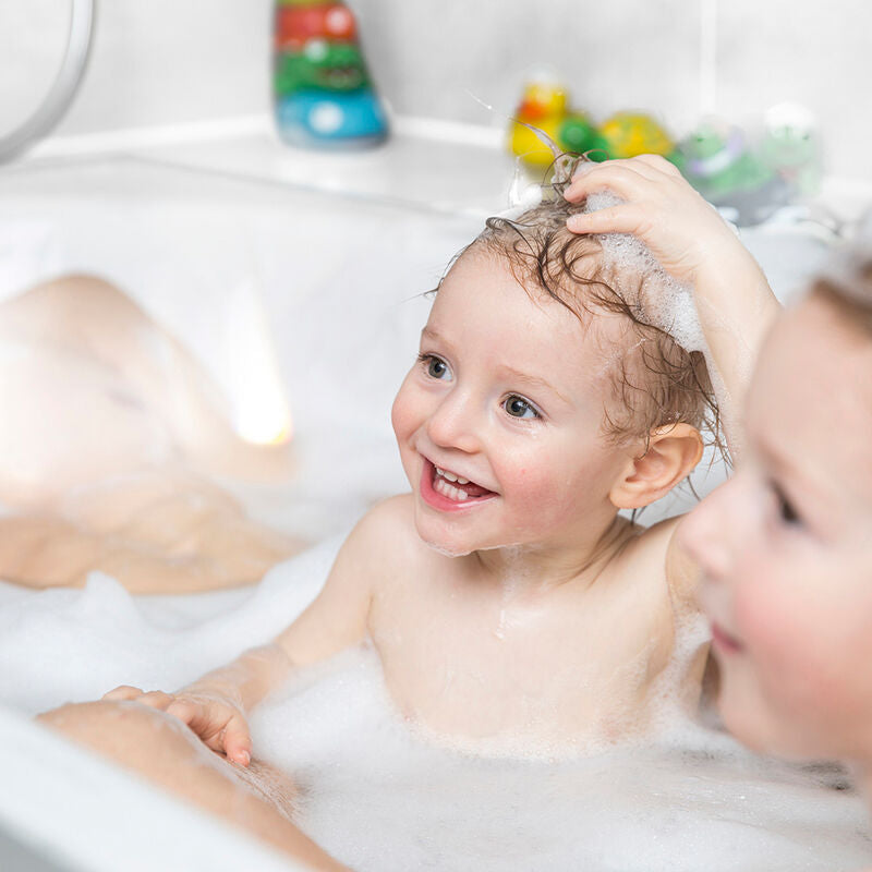 Avon Natural's Kids Amazing Apple 2in1 Shampoo & Conditioner