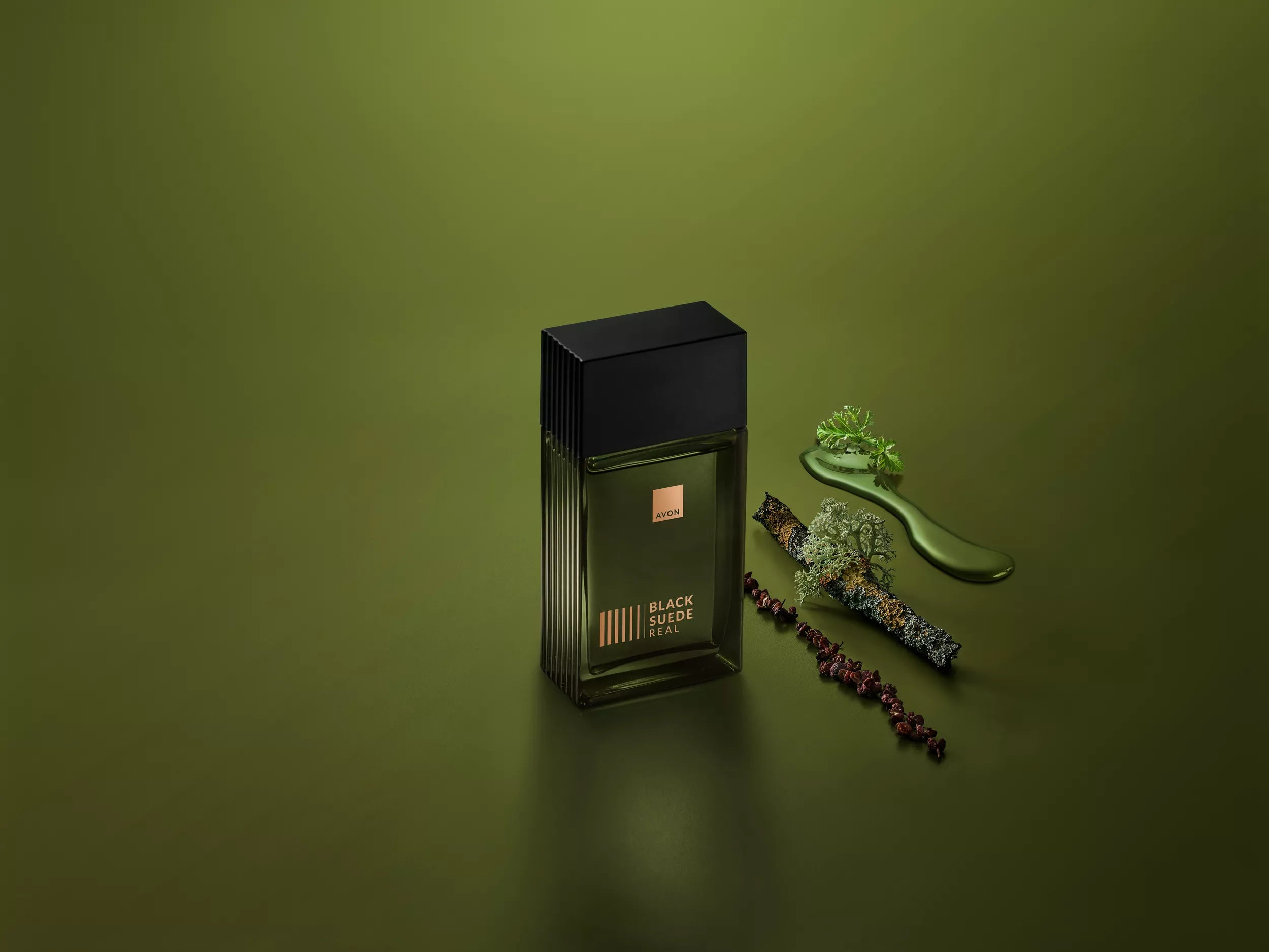 Black Suede Real Eau de Toilette - 100ml