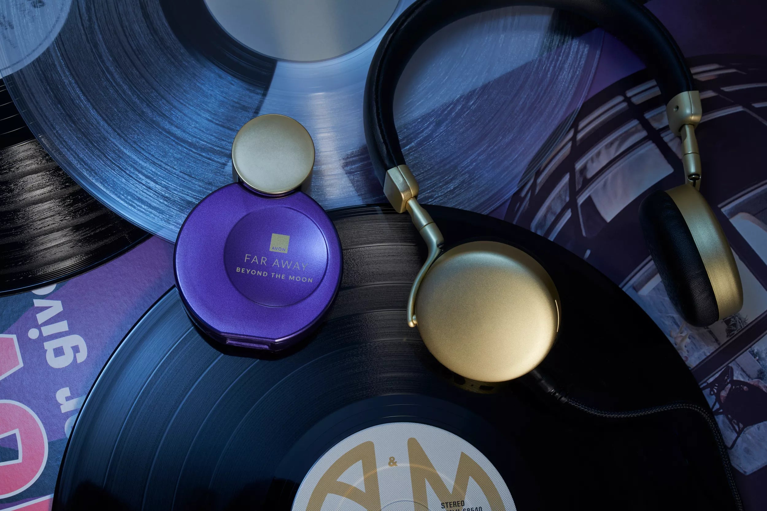 Far Away Beyond The Moon Parfum - 50ml